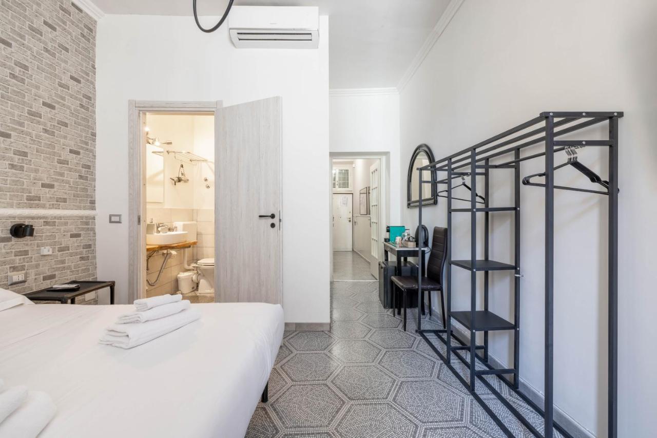 Vg Piazza Navona 5 Stelle Parlamento Room Рим Екстериор снимка