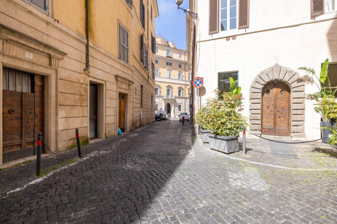 Vg Piazza Navona 5 Stelle Parlamento Room Рим Екстериор снимка